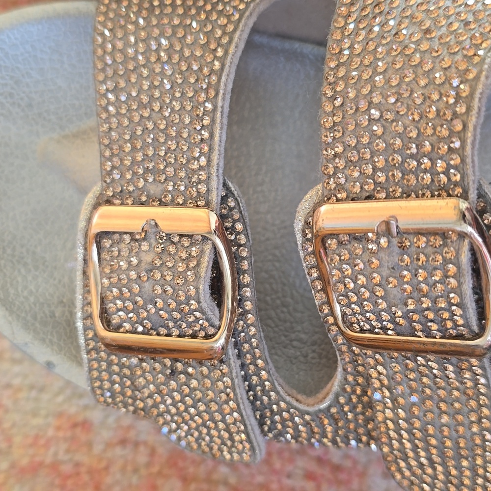 H2K Gold Slide Sandals Size 8 - Picture 6 of 7